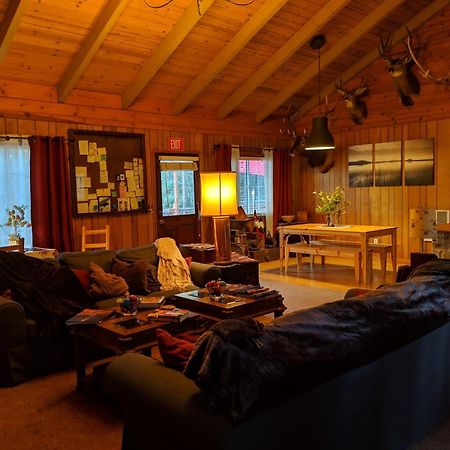 קולטרוויל The Red Rooster Lodge מראה חיצוני תמונה