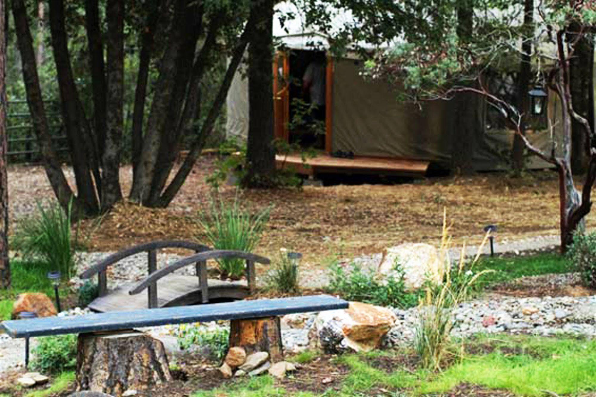 קולטרוויל The Red Rooster Lodge מראה חיצוני תמונה